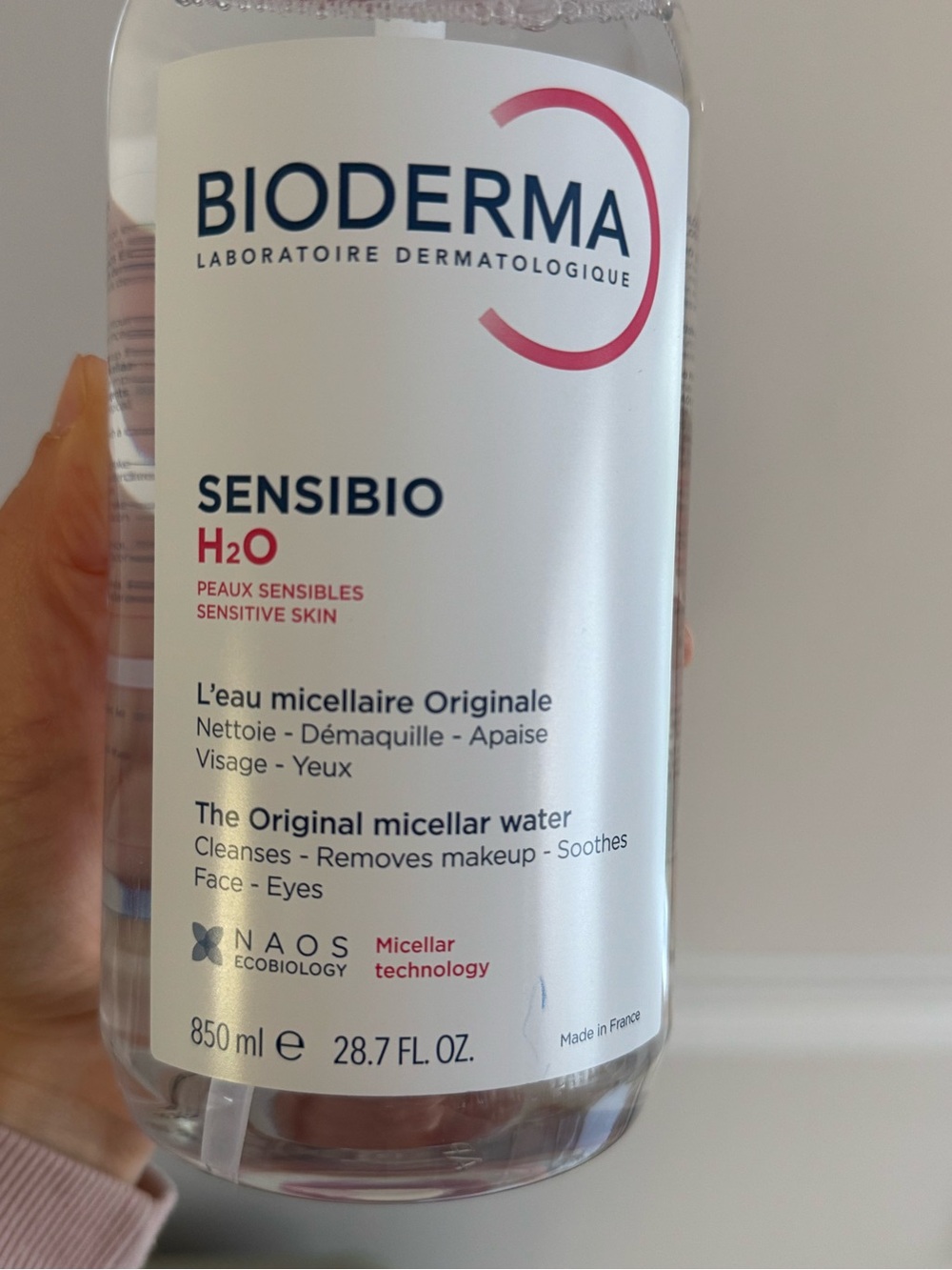 Bioderma Sensibio H2O Micellar Water - Pink Cap - Gentle Makeup Remover - Picture 2 of 3